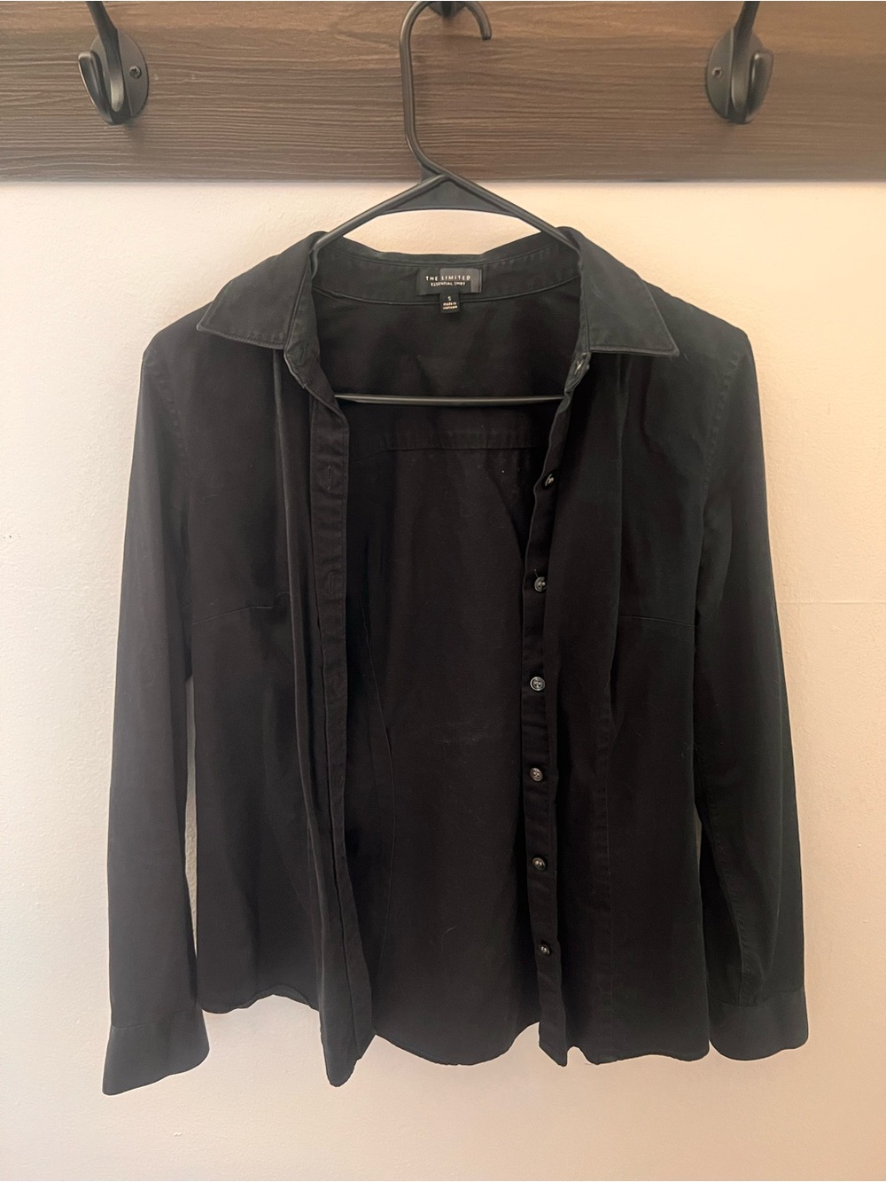The Limited Black Women’s Button-Down Shirt